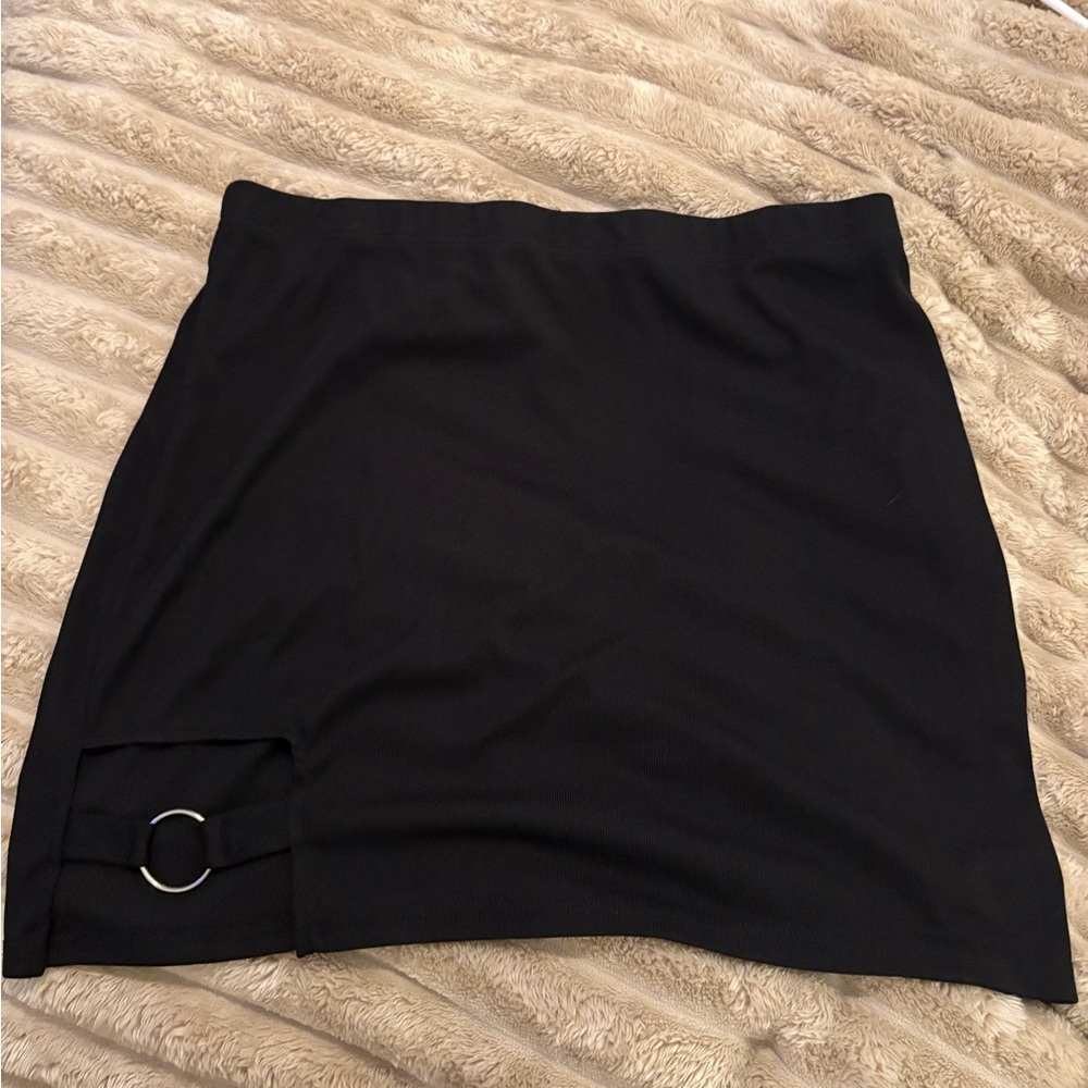 Black skirt